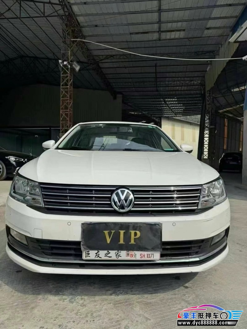 18年大众朗逸轿车抵押车出售