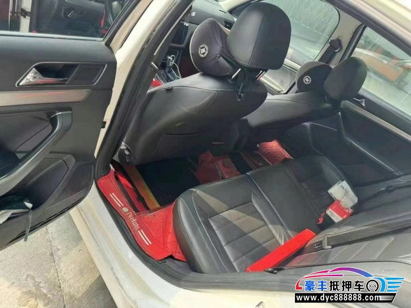 18年大众朗逸轿车抵押车出售