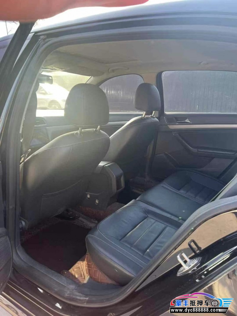 18年大众朗逸轿车抵押车出售