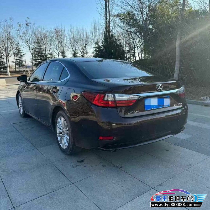 16年雷克萨斯ES轿车抵押车出售
