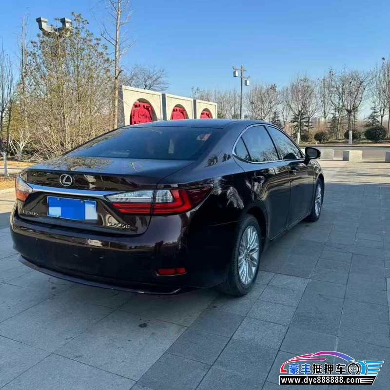 16年雷克萨斯ES轿车抵押车出售