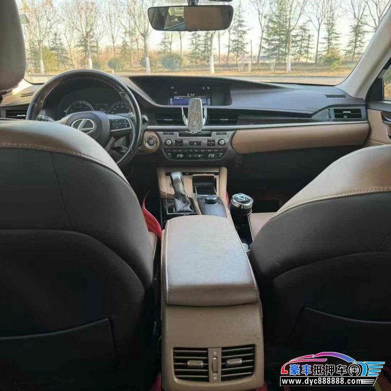 16年雷克萨斯ES轿车抵押车出售