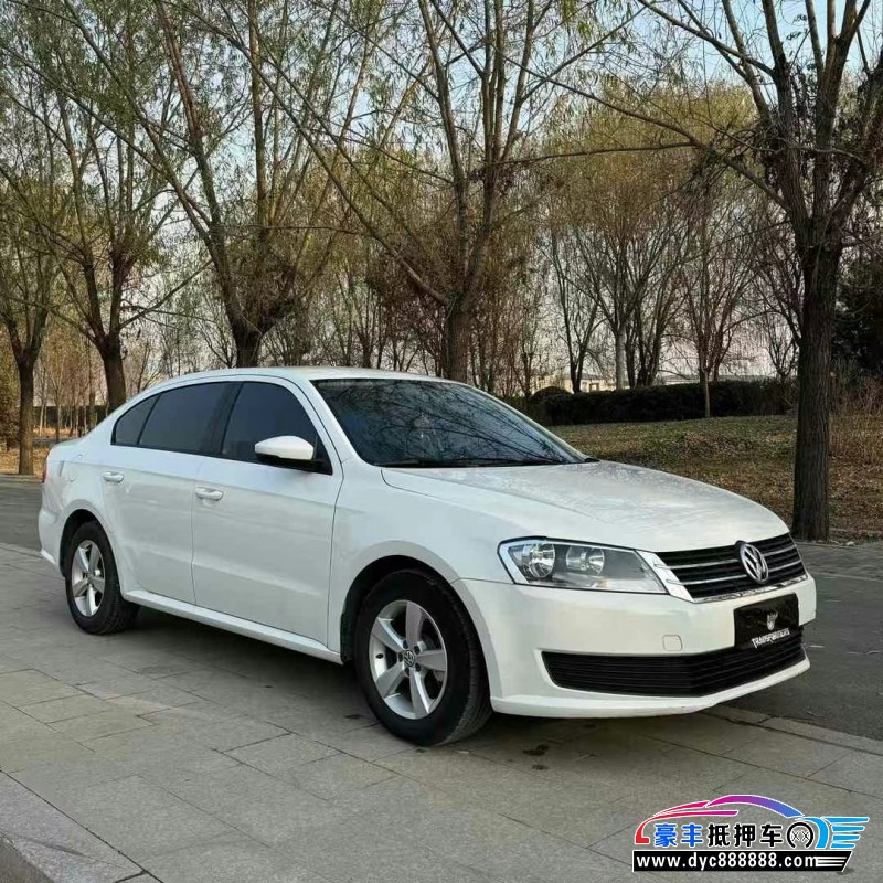 17年大众朗逸轿车抵押车出售