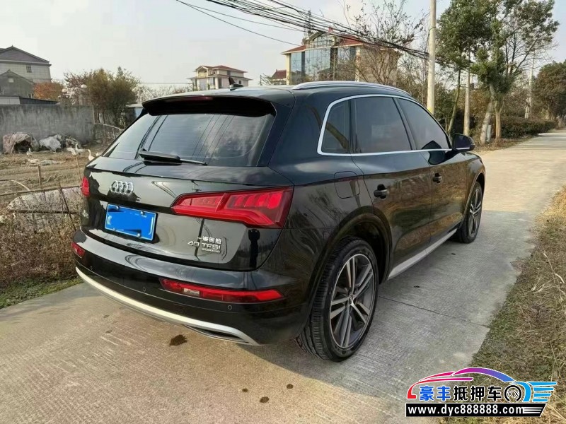 21年奥迪Q5轿车抵押车出售