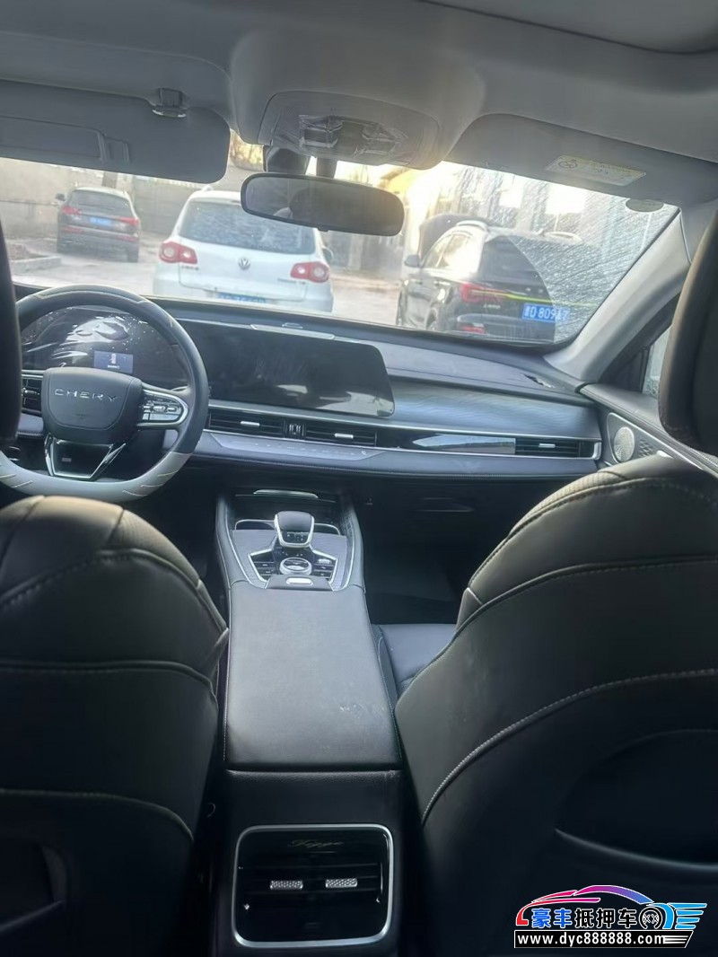 24年奇瑞瑞虎8轿车抵押车出售