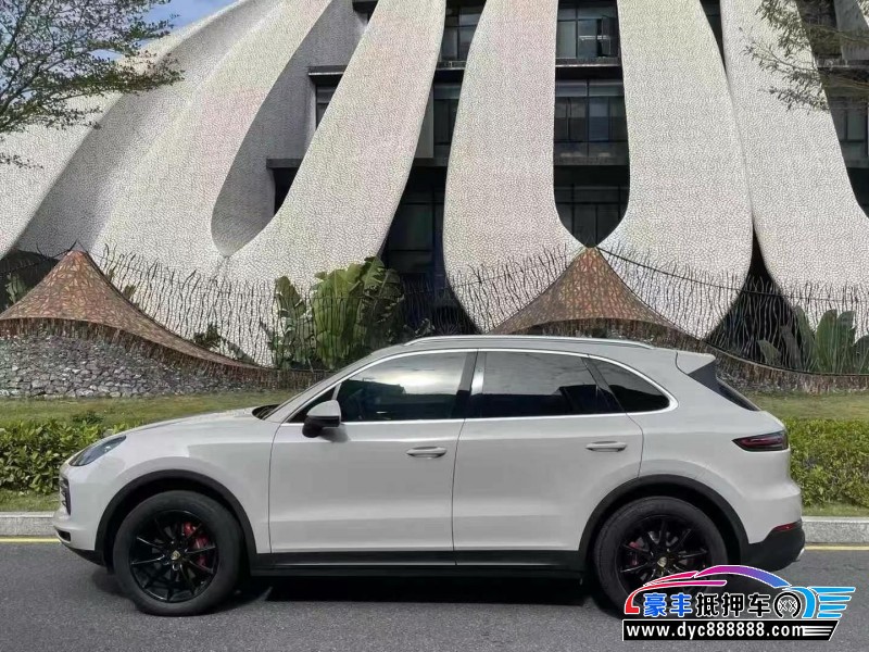 19年保时捷卡宴轿车抵押车出售