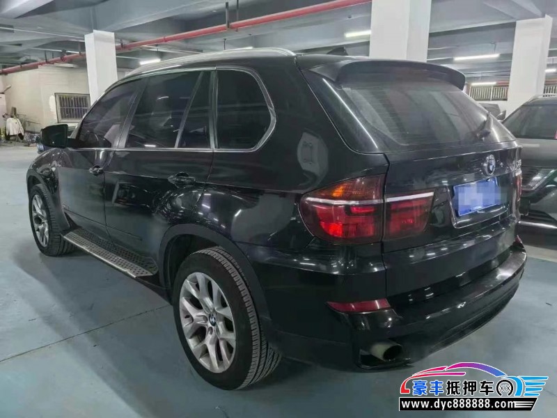 13年宝马X5轿车抵押车出售