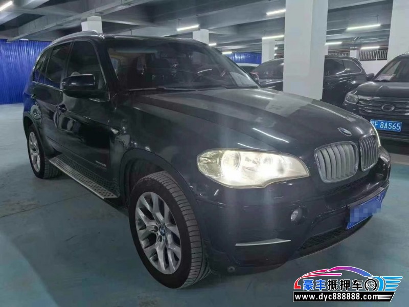 13年宝马X5轿车抵押车出售