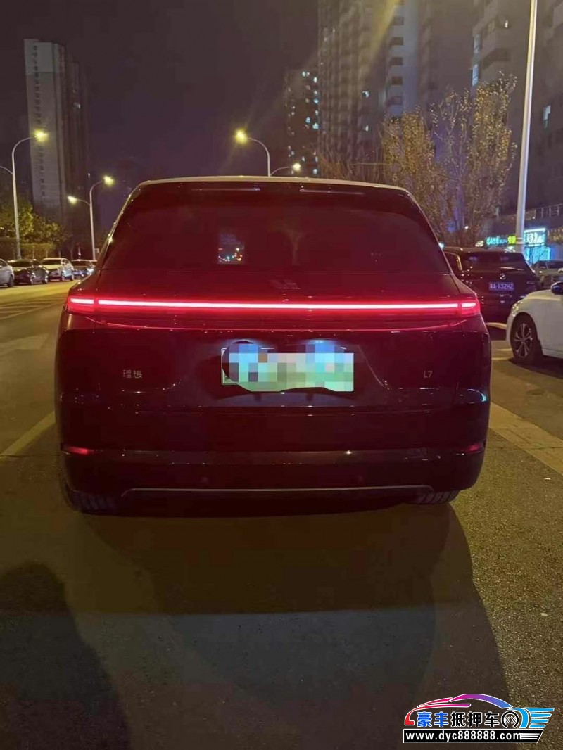 24年理想L7轿车抵押车出售