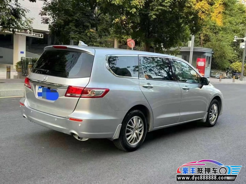12年本田奥德赛轿车抵押车出售