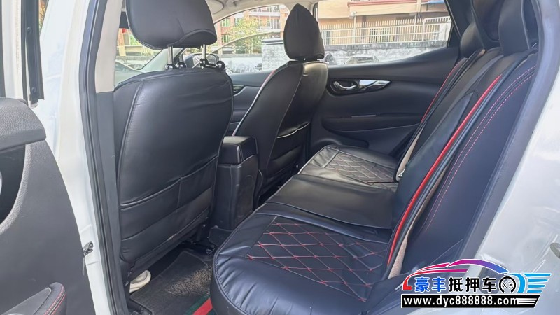 18年日产逍客轿车抵押车出售