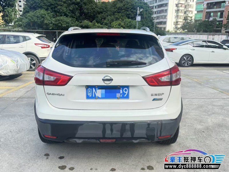 18年日产逍客轿车抵押车出售