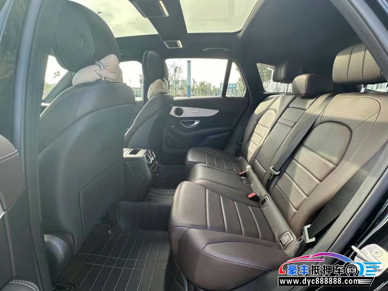 22年奔驰GLC轿车抵押车出售