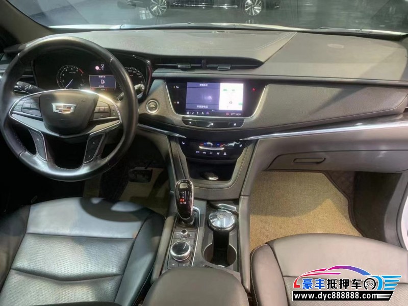 20年凯迪拉克XT5轿车抵押车出售