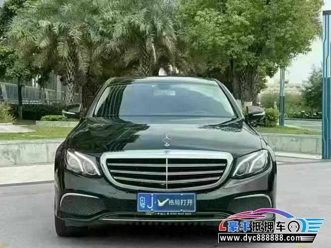 20年奔驰E轿车抵押车出售