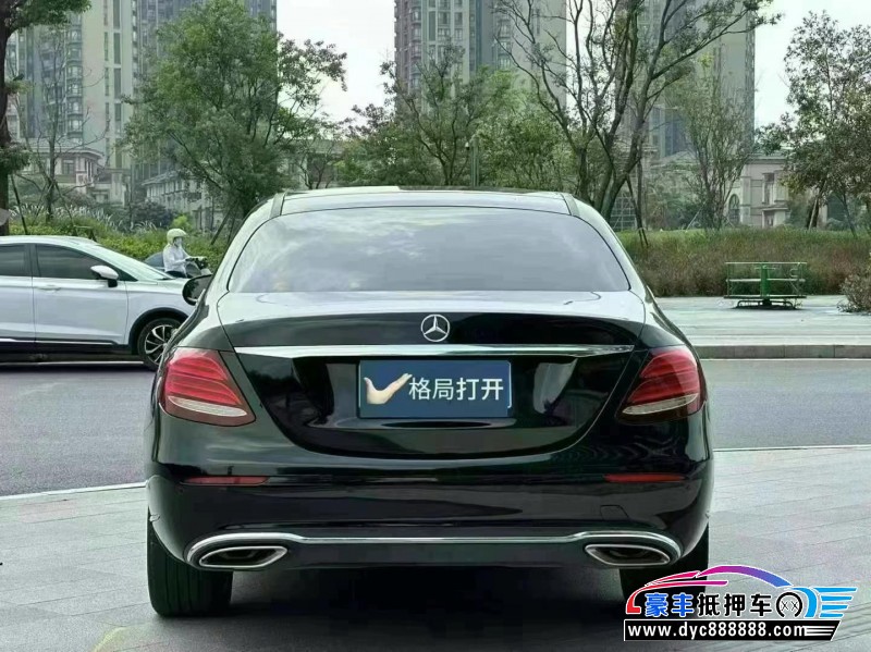 20年奔驰E轿车抵押车出售