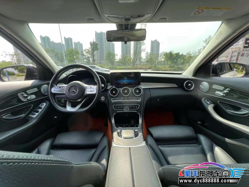 21年奔驰C轿车抵押车出售