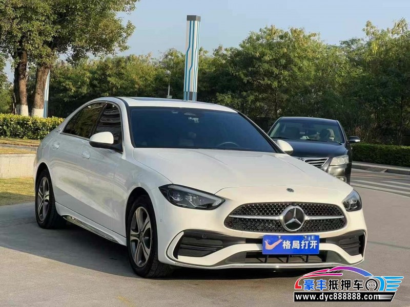 22年奔驰C轿车抵押车出售