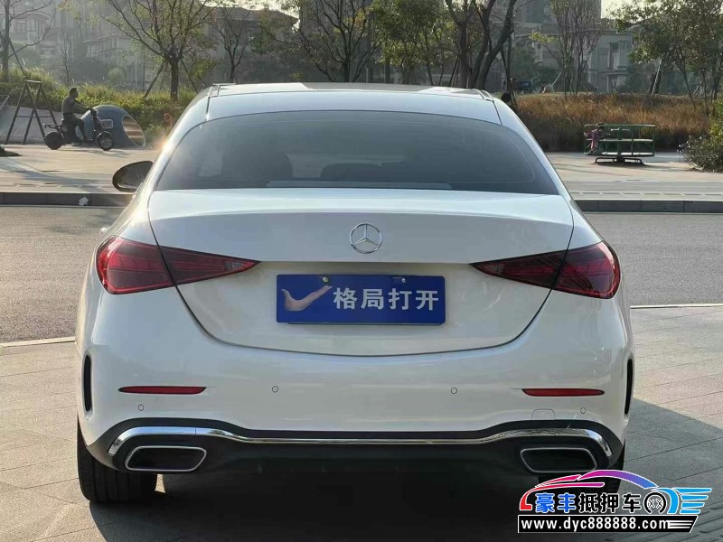 22年奔驰C轿车抵押车出售
