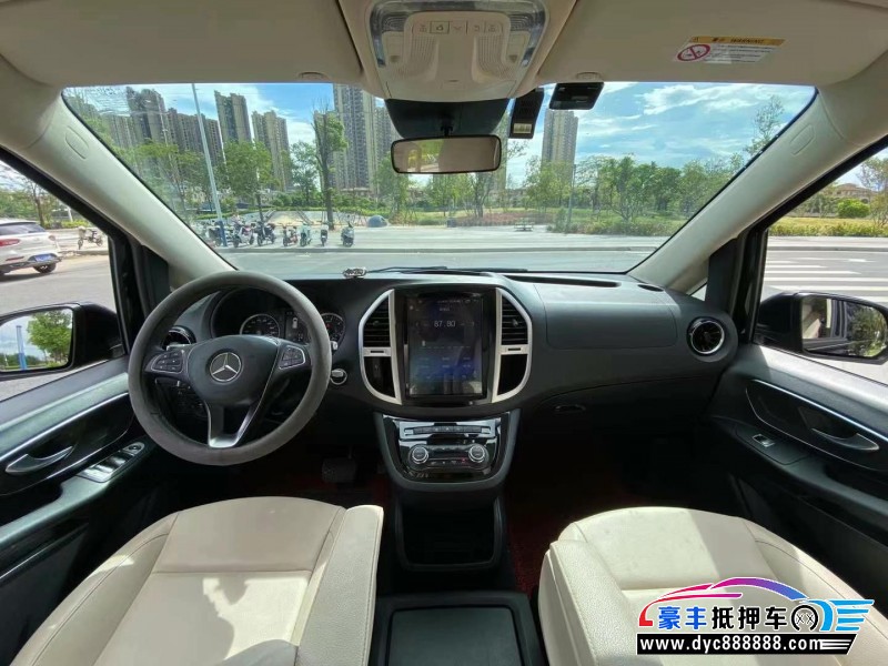 21年奔驰威霆MPV抵押车出售