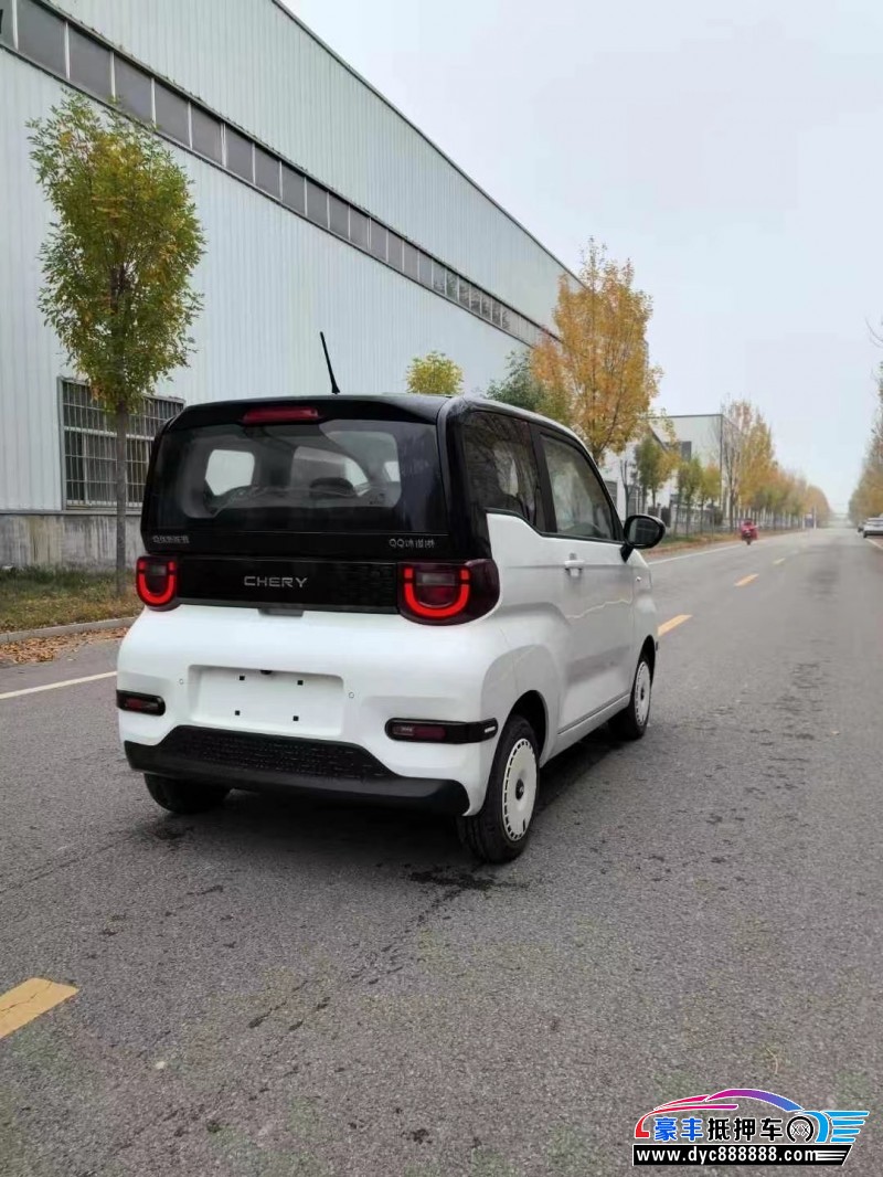 24年奇瑞冰淇淋轿车抵押车出售