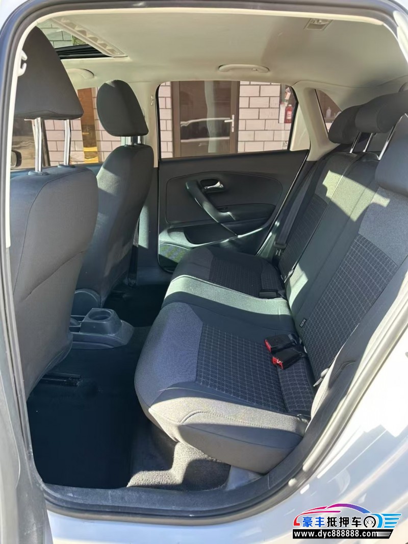 18年大众polo轿车抵押车出售