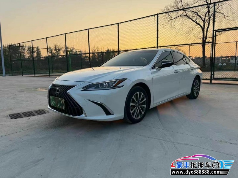 22年雷克萨斯ES轿车抵押车出售