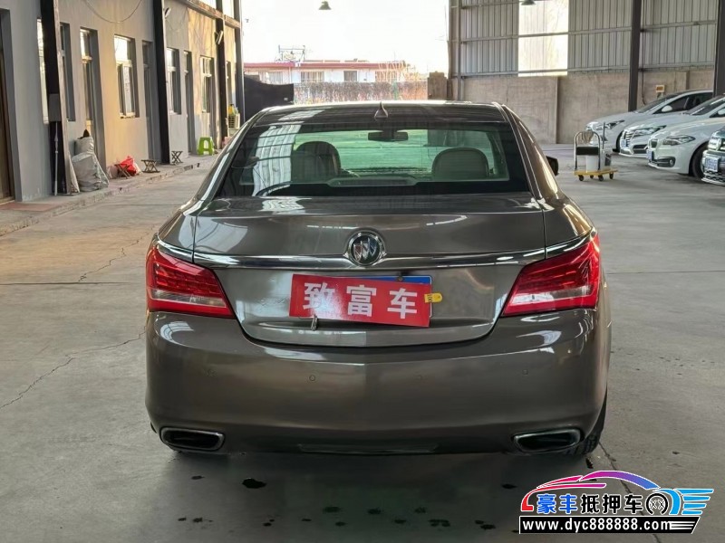 16年别克君越轿车抵押车出售