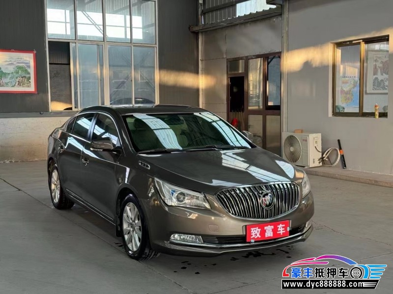 16年别克君越轿车抵押车出售