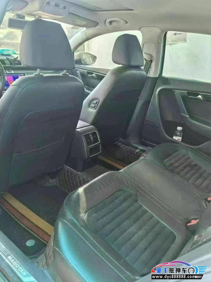 16年大众迈腾轿车抵押车出售