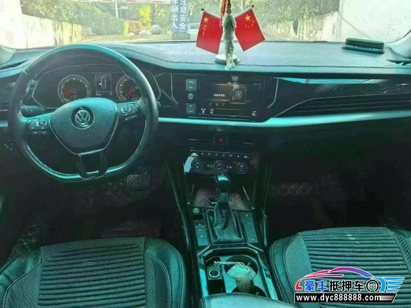 20年大众帕萨特轿车抵押车出售