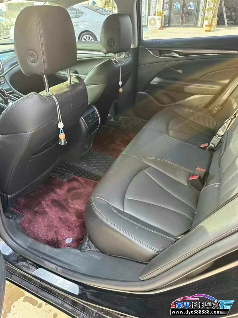 23年别克君越轿车抵押车出售