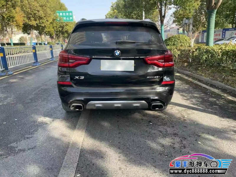 19年宝马X3轿车抵押车出售