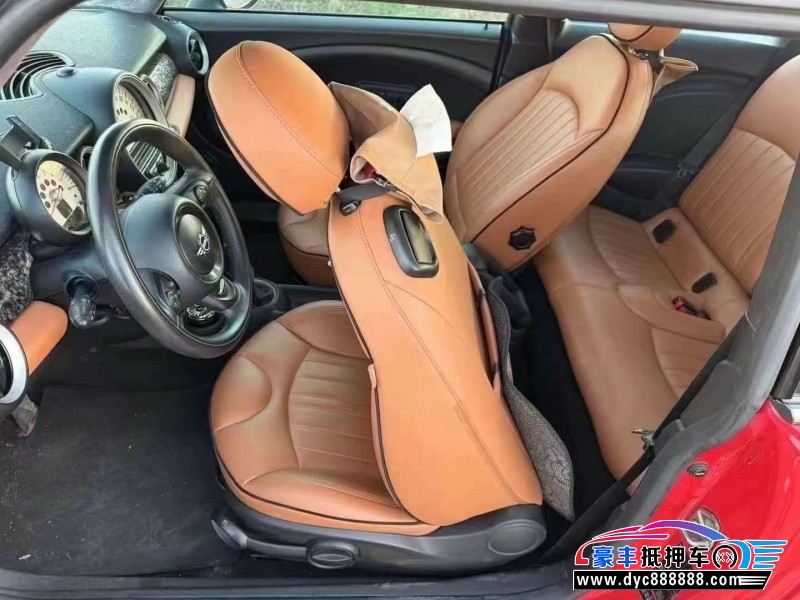 13年宝马MINI轿车抵押车出售