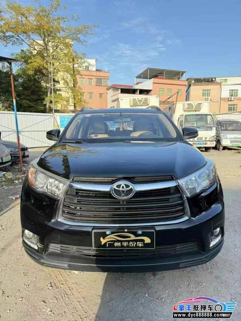 17年丰田汉兰达轿车抵押车出售