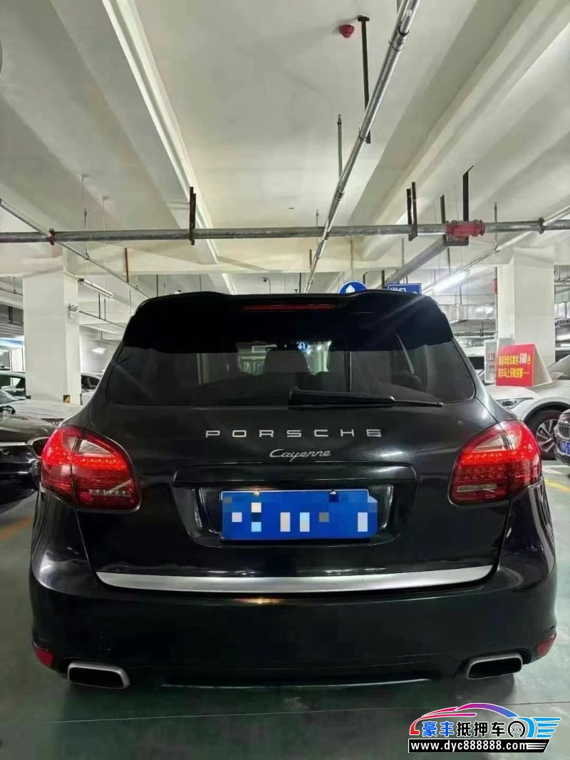 13年保时捷卡宴轿车抵押车出售