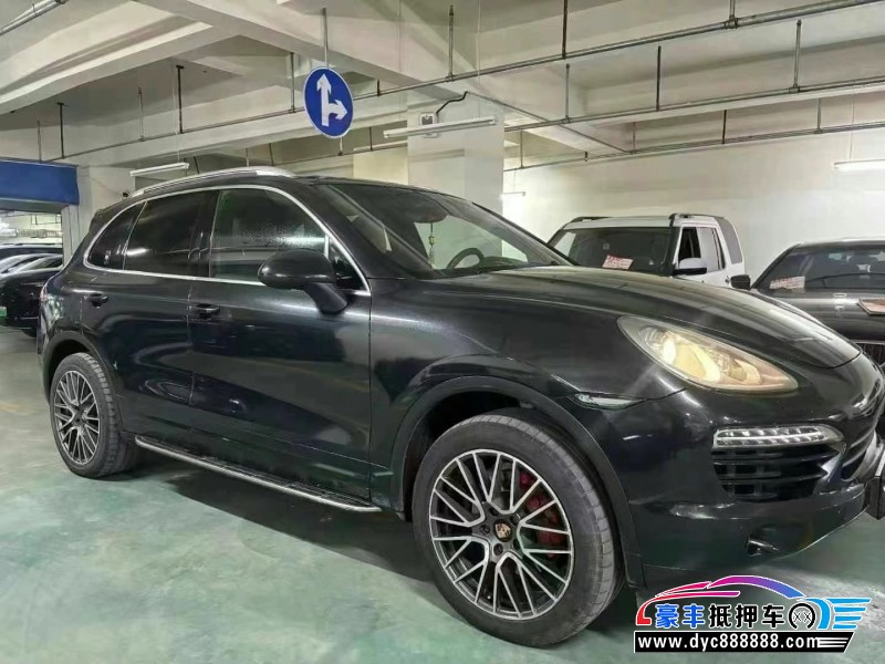 13年保时捷卡宴轿车抵押车出售