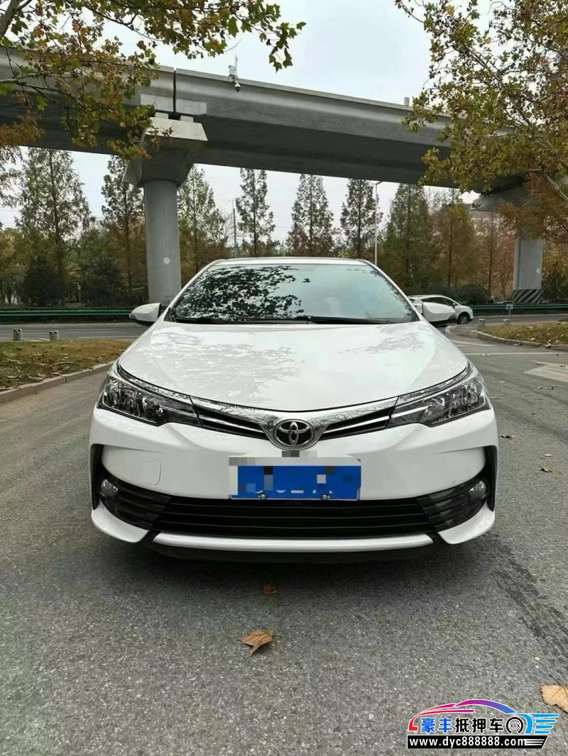 17年丰田卡罗拉轿车抵押车出售