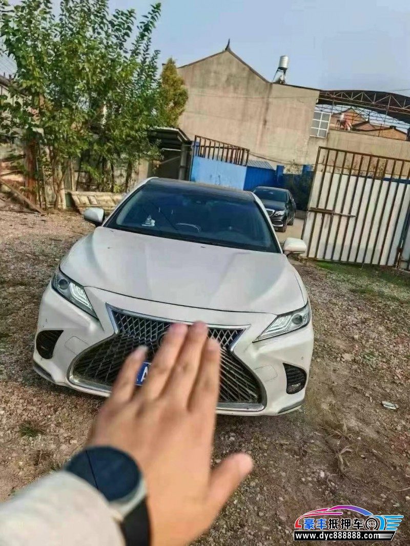 21年丰田凯美瑞轿车抵押车出售