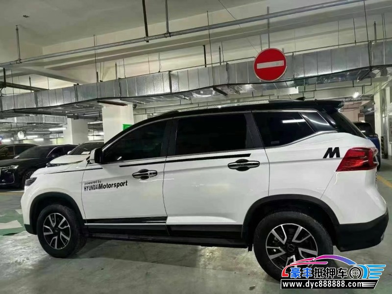 23年东风风行T5轿车抵押车出售