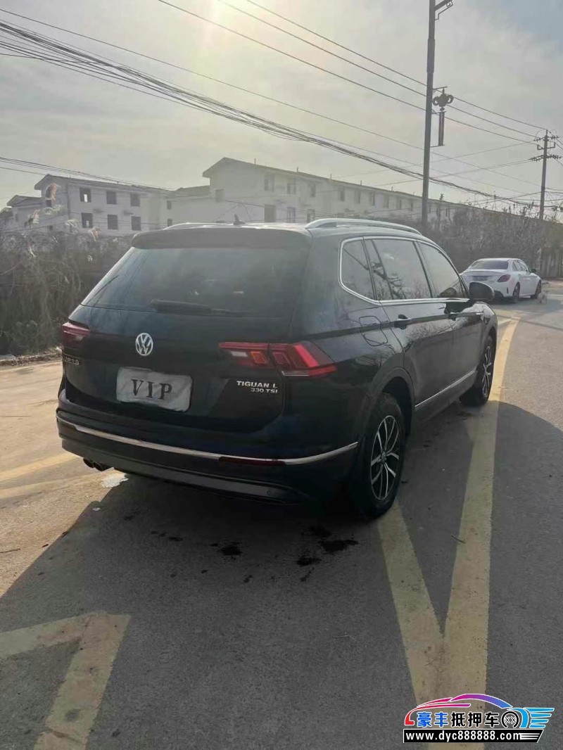 18年大众途观轿车抵押车出售