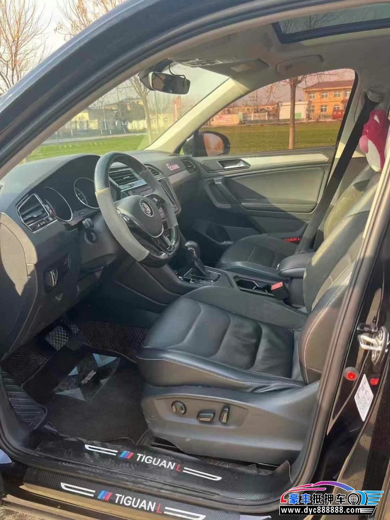 18年大众途观轿车抵押车出售