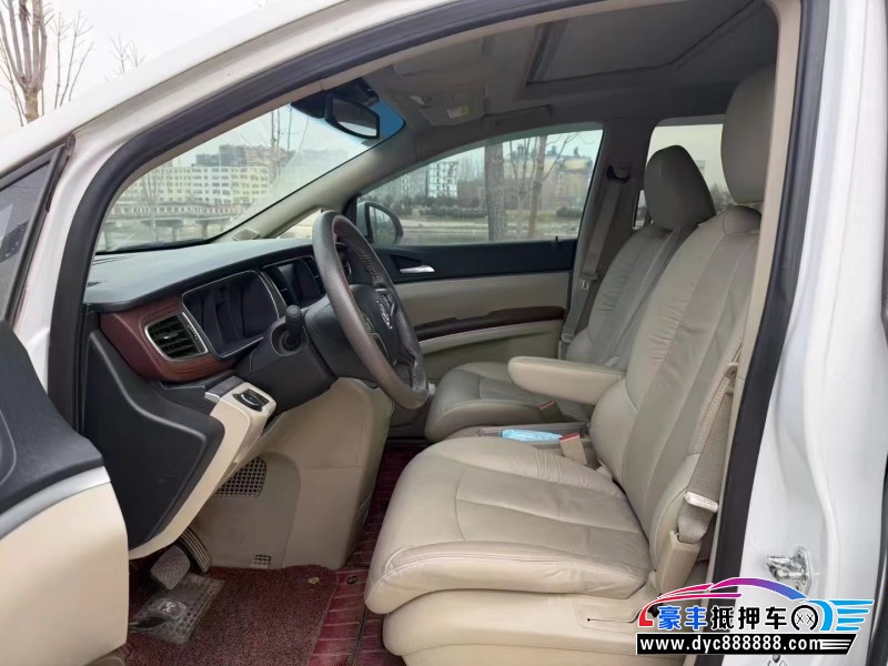 18年别克GL8轿车抵押车出售