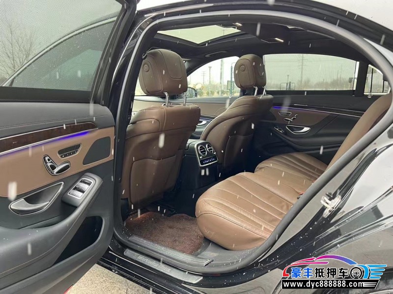 19年奔驰S轿车抵押车出售