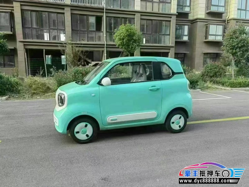 24年奔腾小马轿车抵押车出售