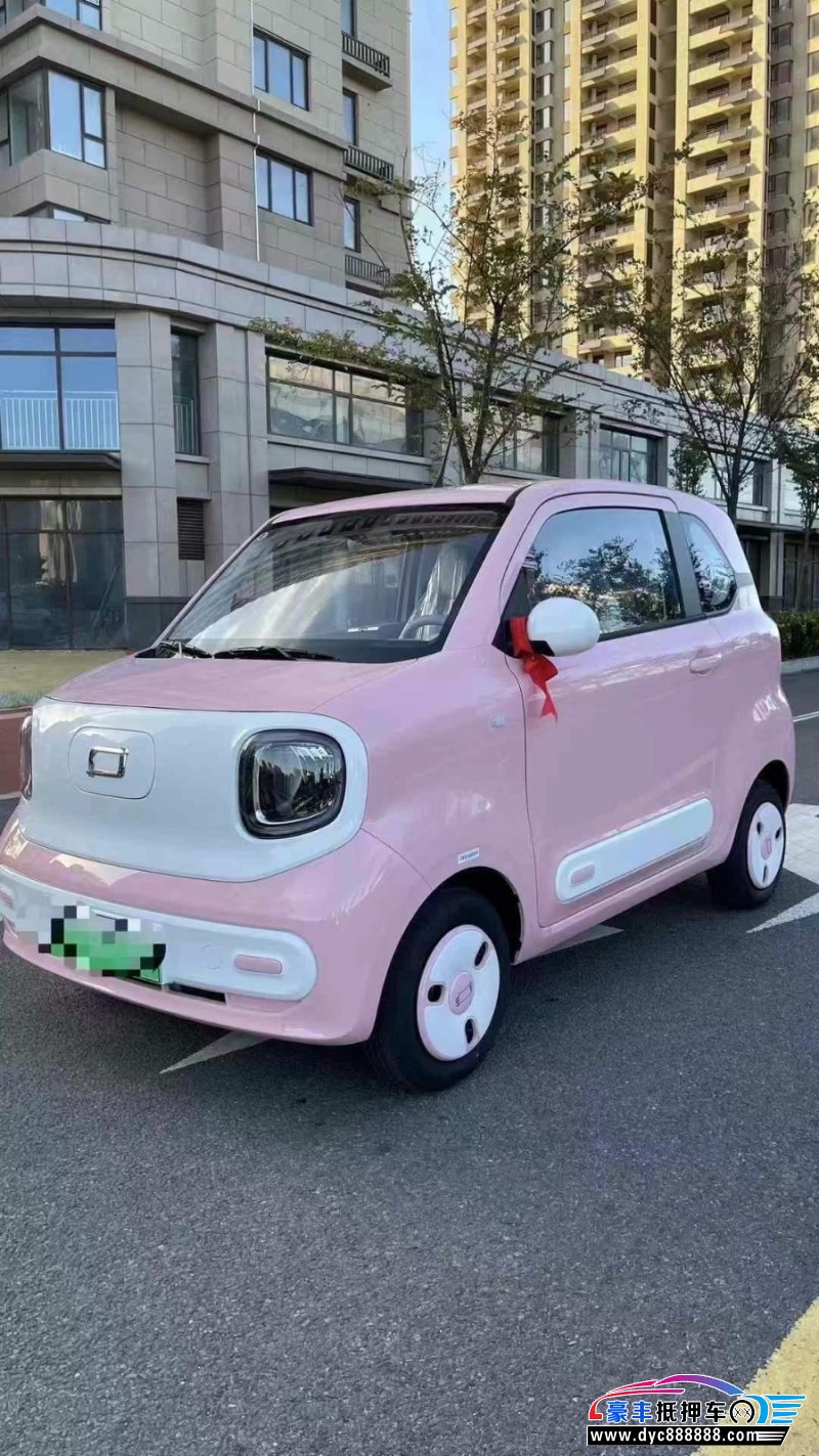 24年奔腾小马轿车抵押车出售