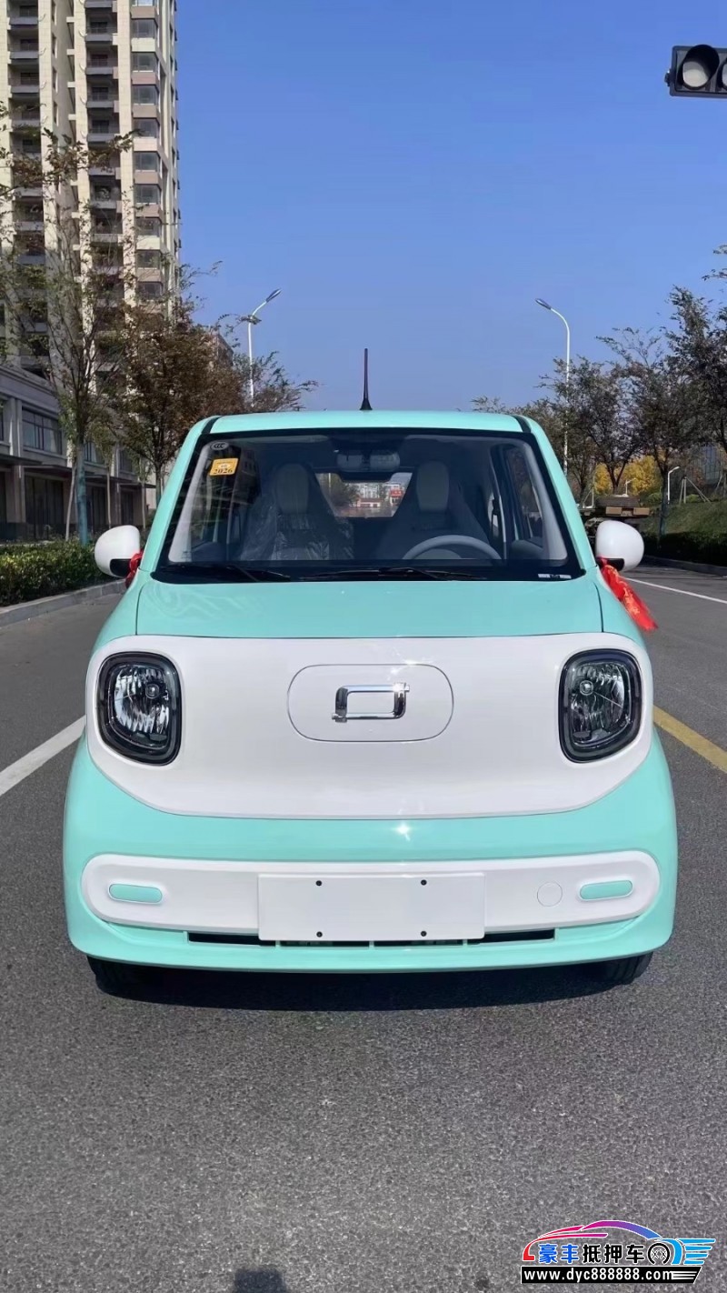 24年奔腾小马轿车抵押车出售