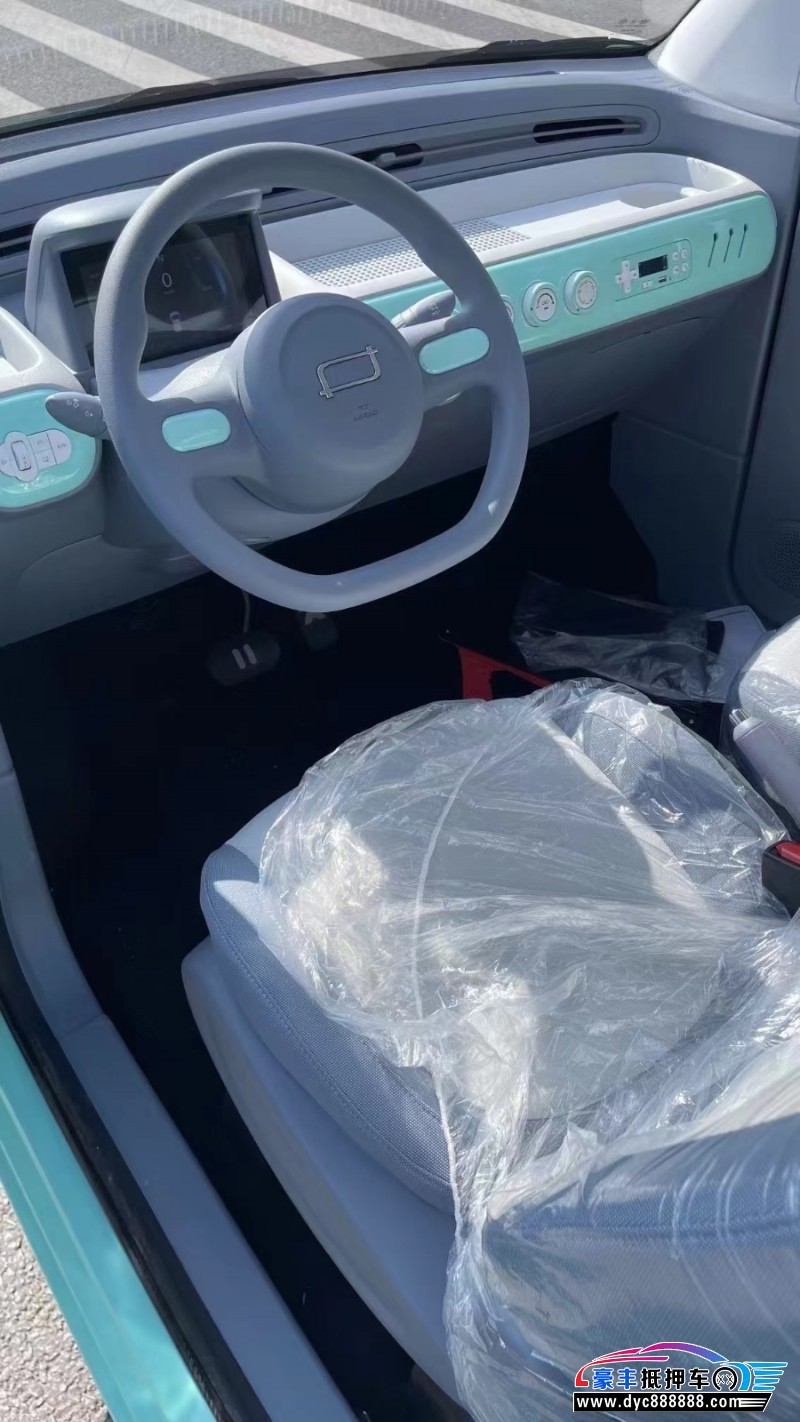 24年奔腾小马轿车抵押车出售