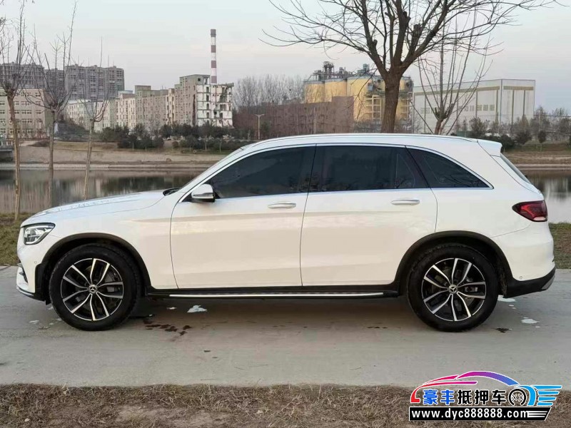 22年奔驰GLC轿车抵押车出售