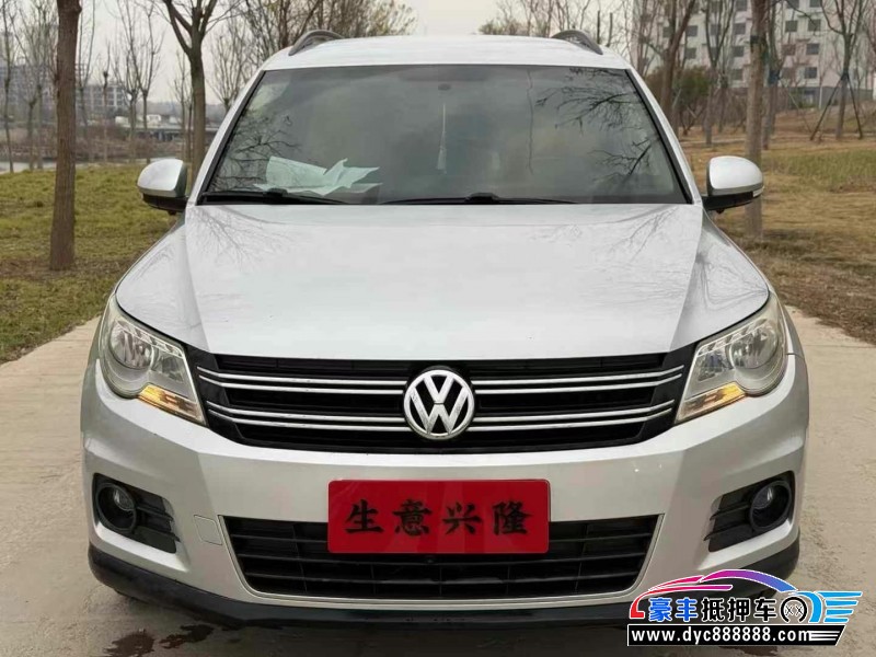 11年大众途观轿车抵押车出售